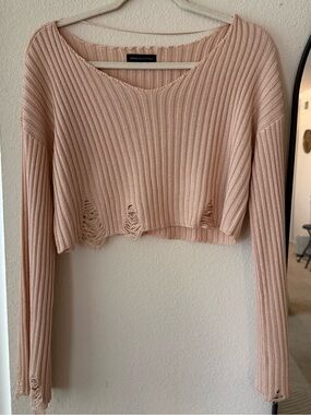 Urban Outfitters Distressed Ribbed Crop Sweater M Bell Sleeves Y2K Fall Grunge